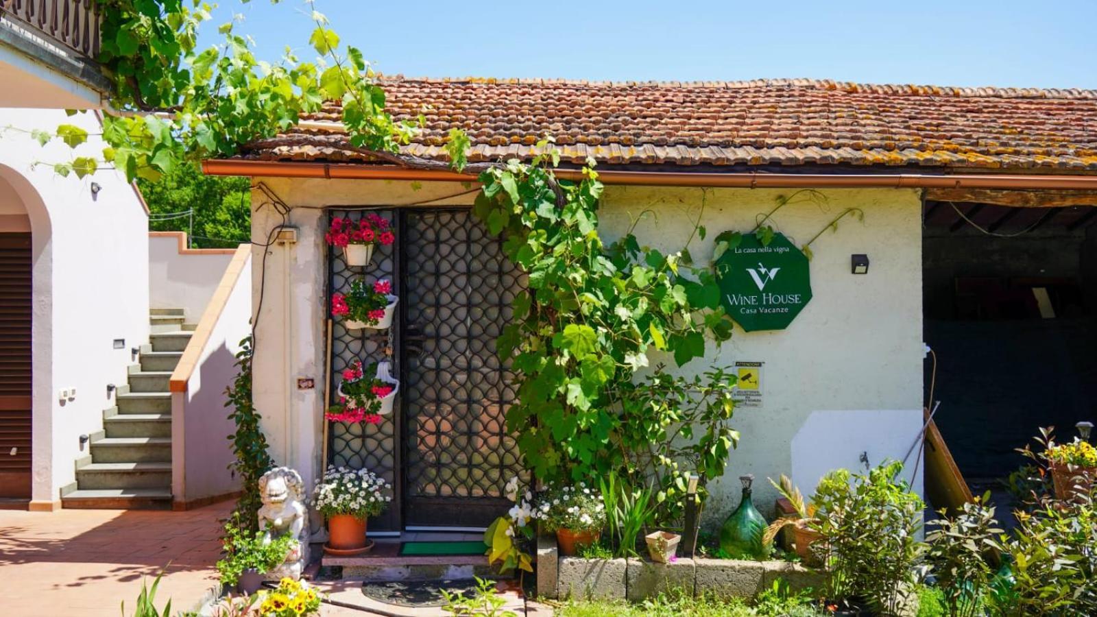 Bed and Breakfast Wine House à Capannori Extérieur photo